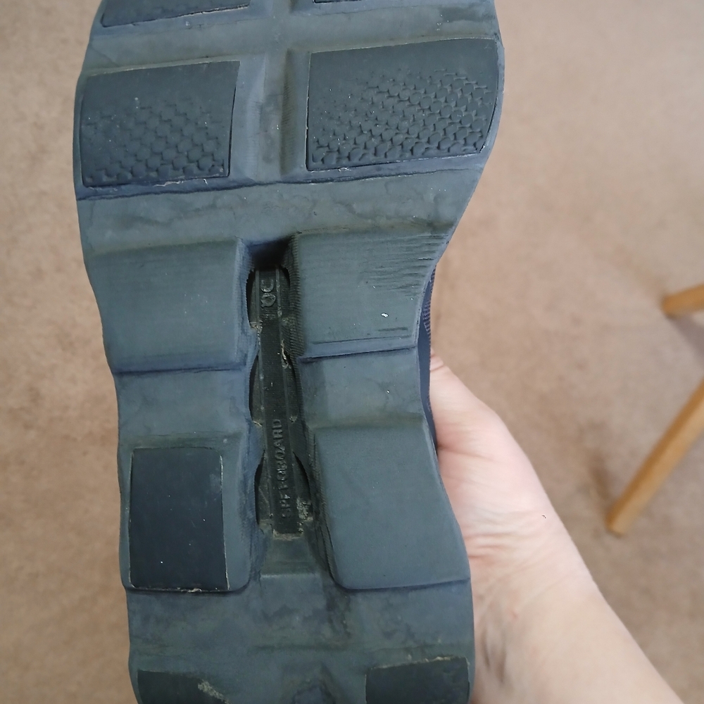On Running Cloud Running Sneakers — Black - Picture 11 of 12